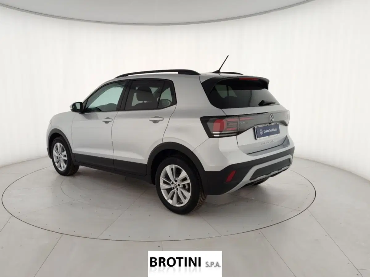 Volkswagen T-Cross nuova a Massa-Carrara (2)