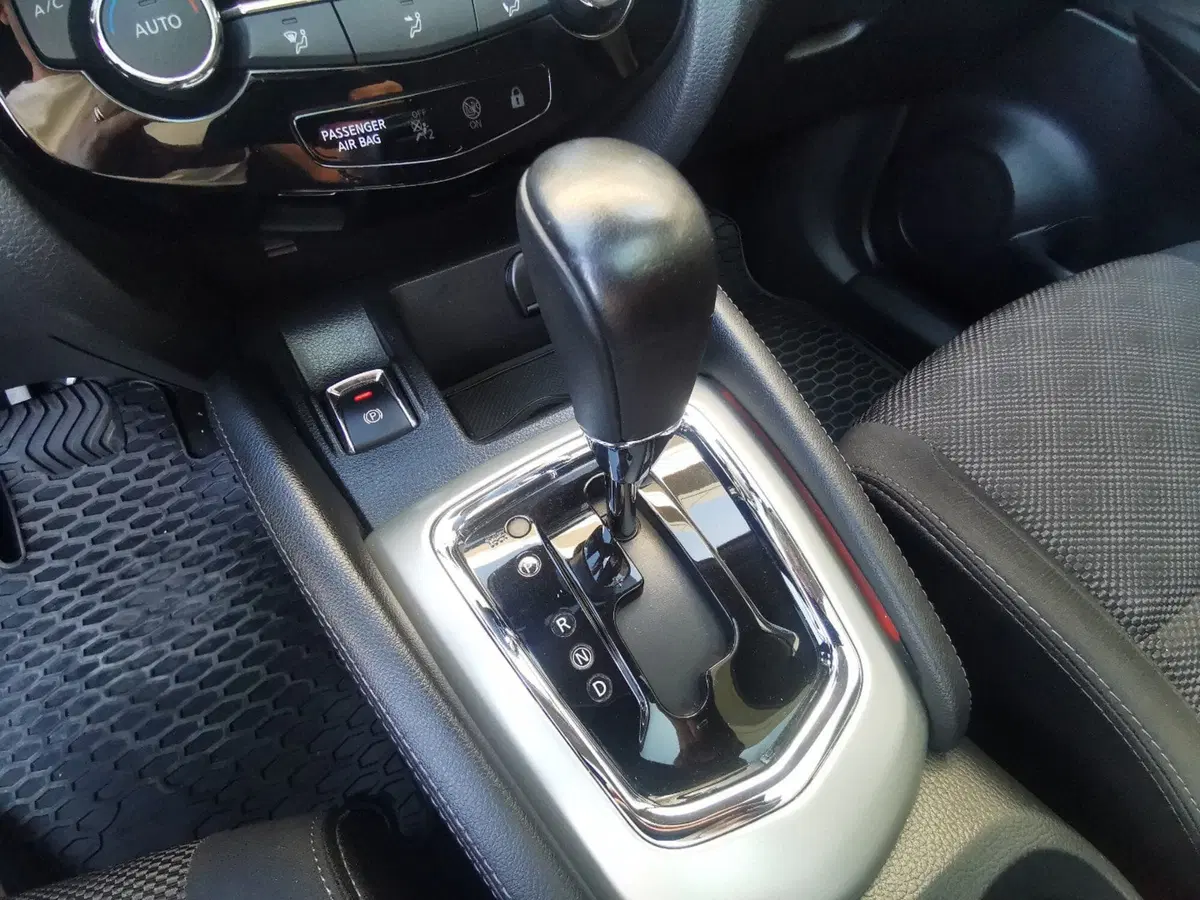Nissan Qashqai usata a Taranto (10)
