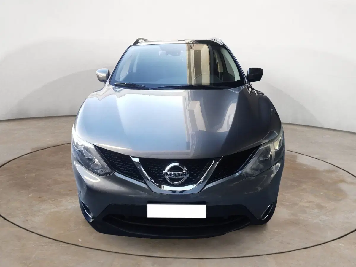 Nissan Qashqai usata a Taranto (2)