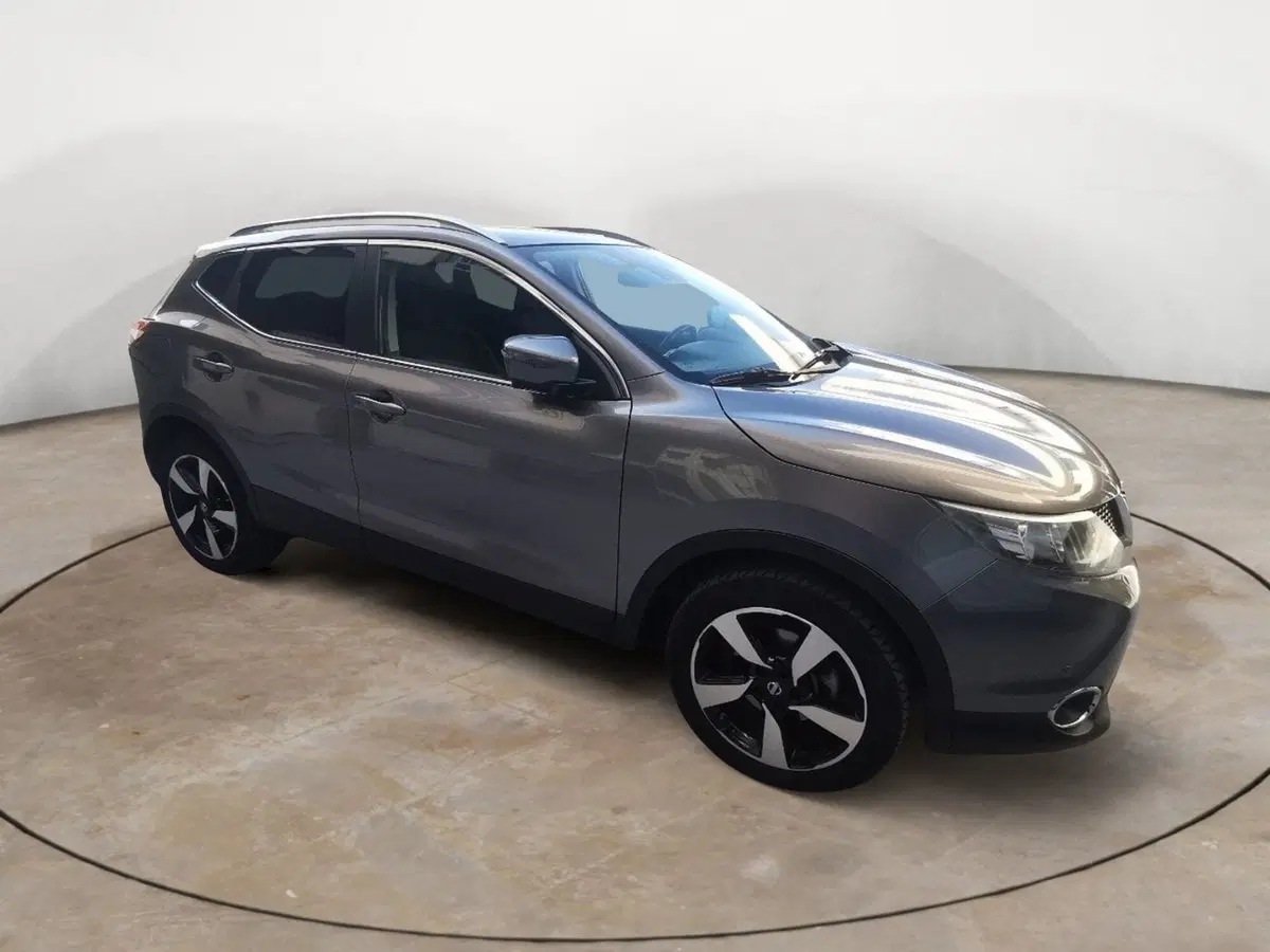 Nissan Qashqai usata a Taranto (6)