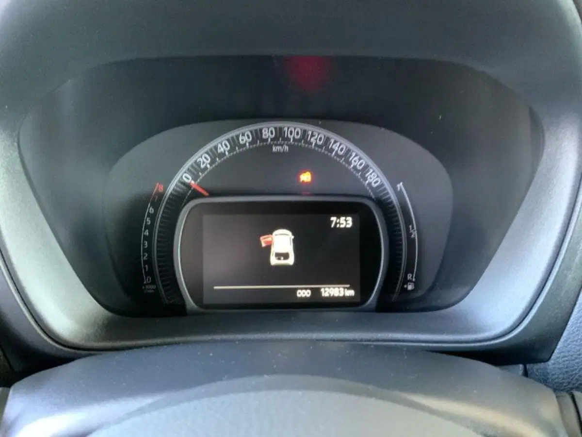 Toyota Aygo X usata a Perugia (10)