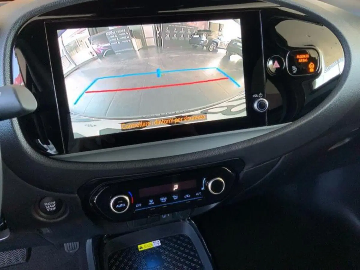 Toyota Aygo X usata a Perugia (11)