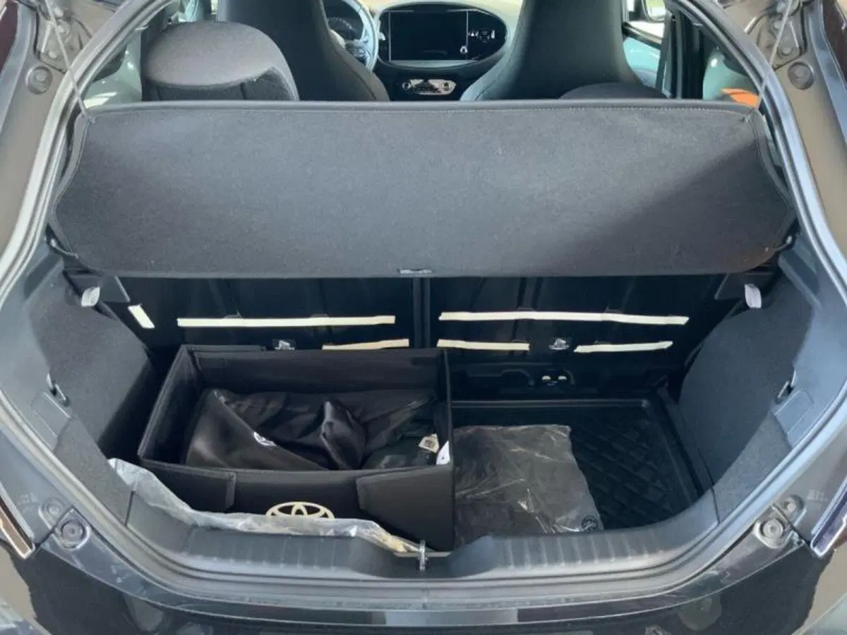 Toyota Aygo X usata a Perugia (7)