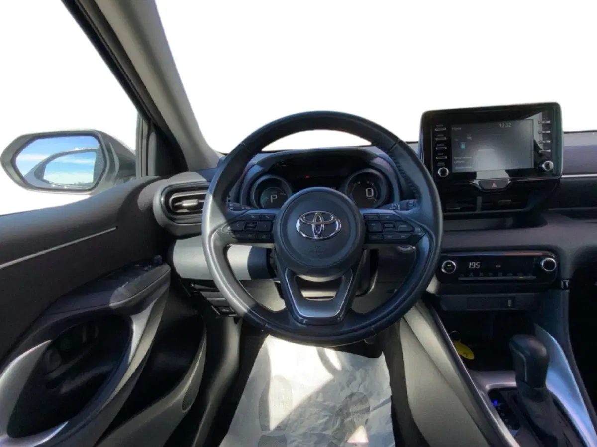 Toyota Yaris usata a Perugia (11)