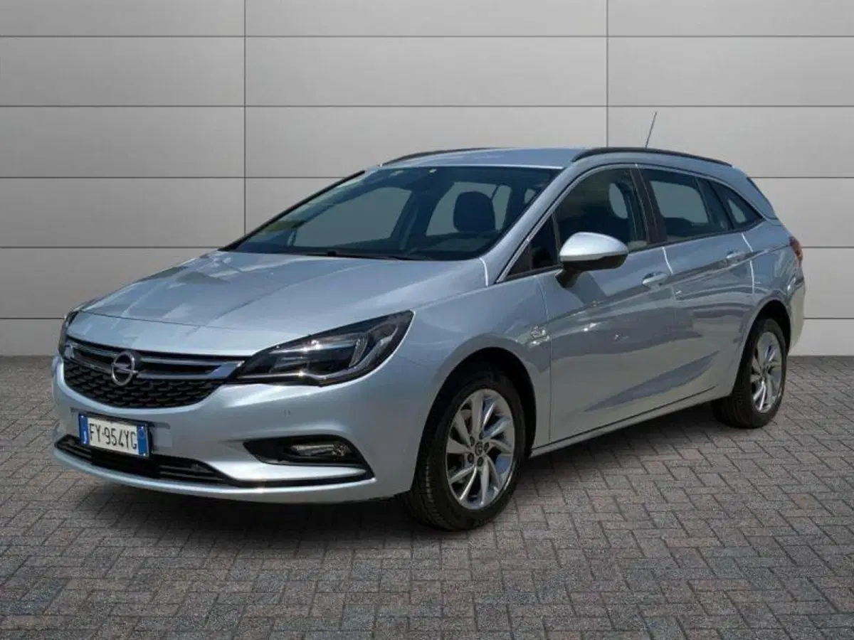 Opel Astra Station Wagon usata a Perugia