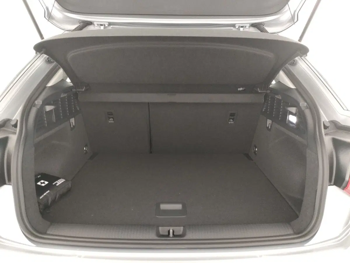 Audi Q2 nuova a Napoli (11)