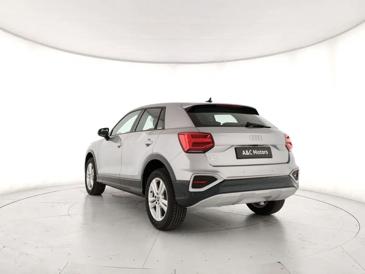 Audi Q2 nuova a Napoli (3)