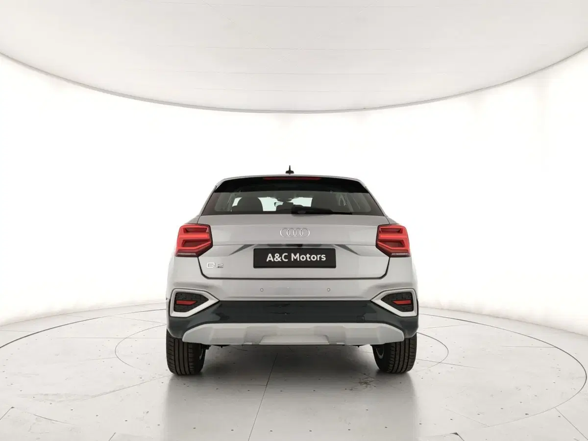 Audi Q2 nuova a Napoli (4)