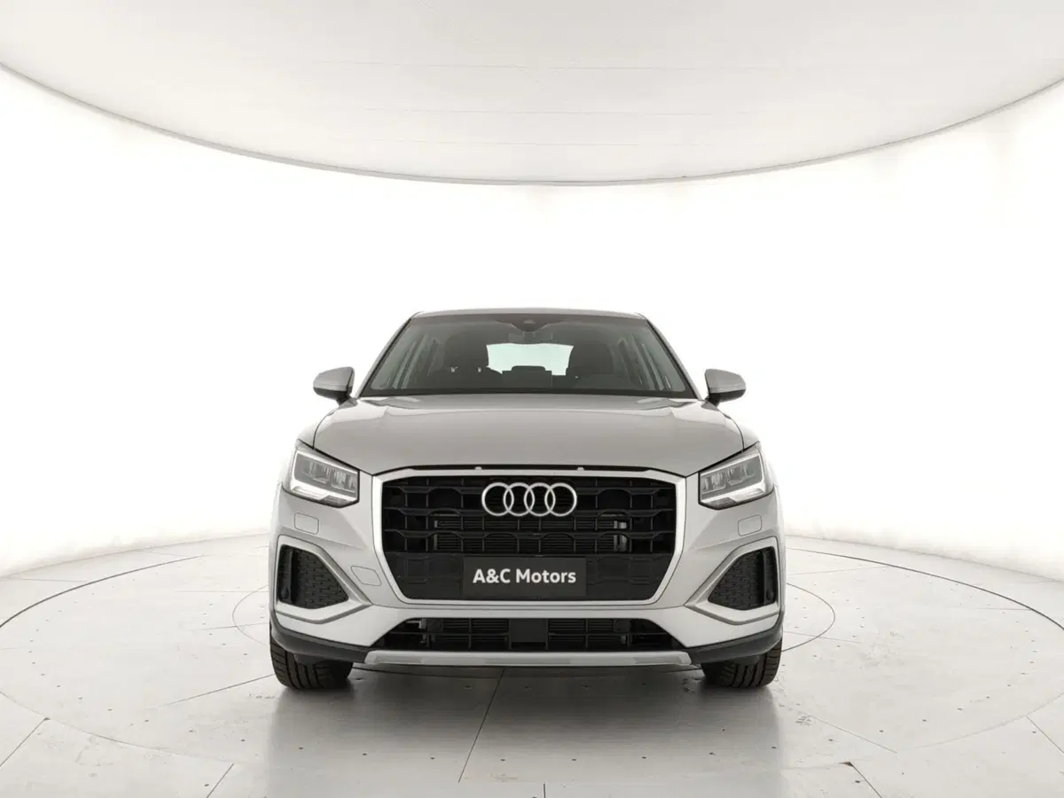 Audi Q2 nuova a Napoli (5)