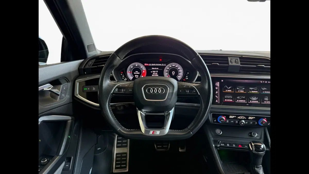 Audi Q3 Sportback usata a Palermo (11)