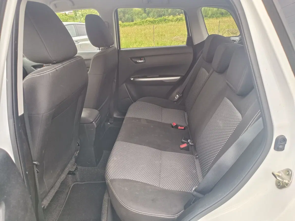 Suzuki Vitara usata a Pistoia (12)