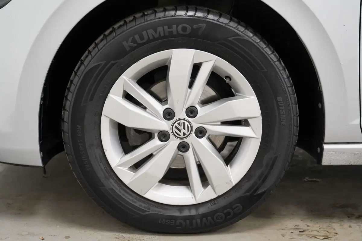 Volkswagen Polo usata a Varese (7)