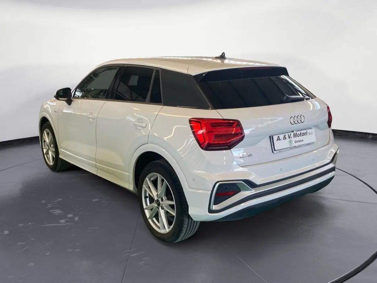 Audi Q2 usata a Reggio Calabria (7)