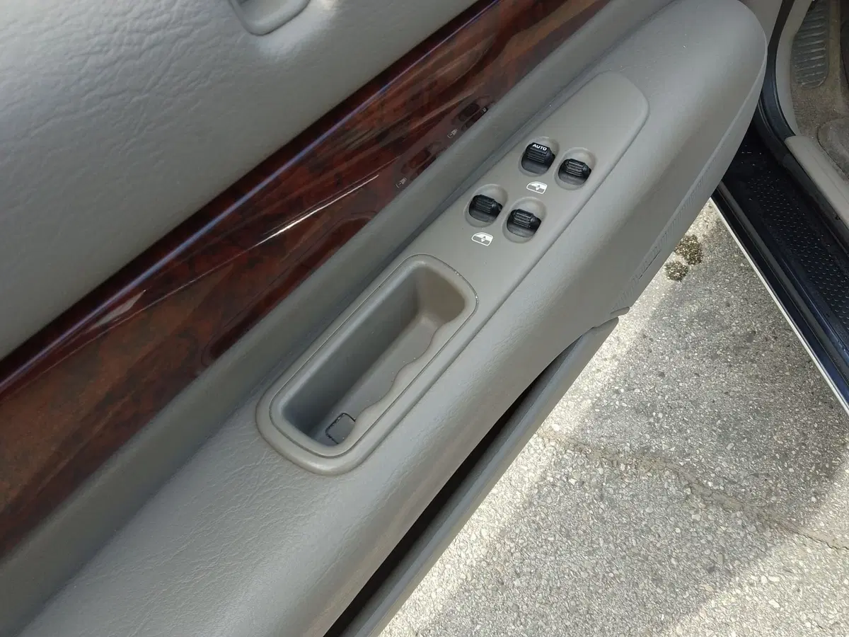 Chrysler Sebring usata a Rimini (13)