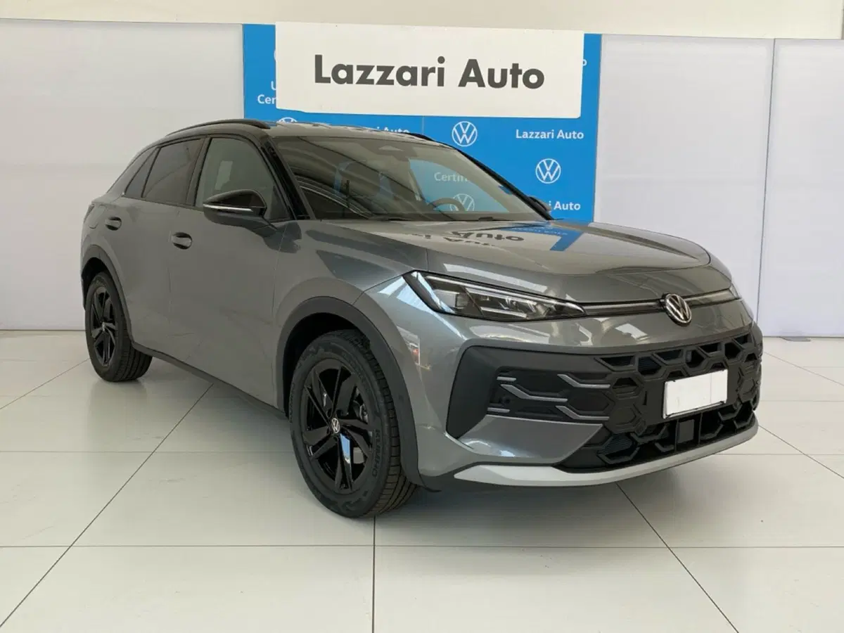 Volkswagen T-Roc nuova a Lodi (3)