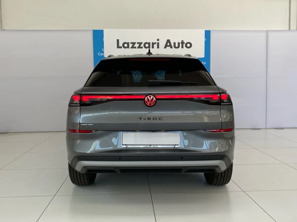 Volkswagen T-Roc nuova a Lodi (5)