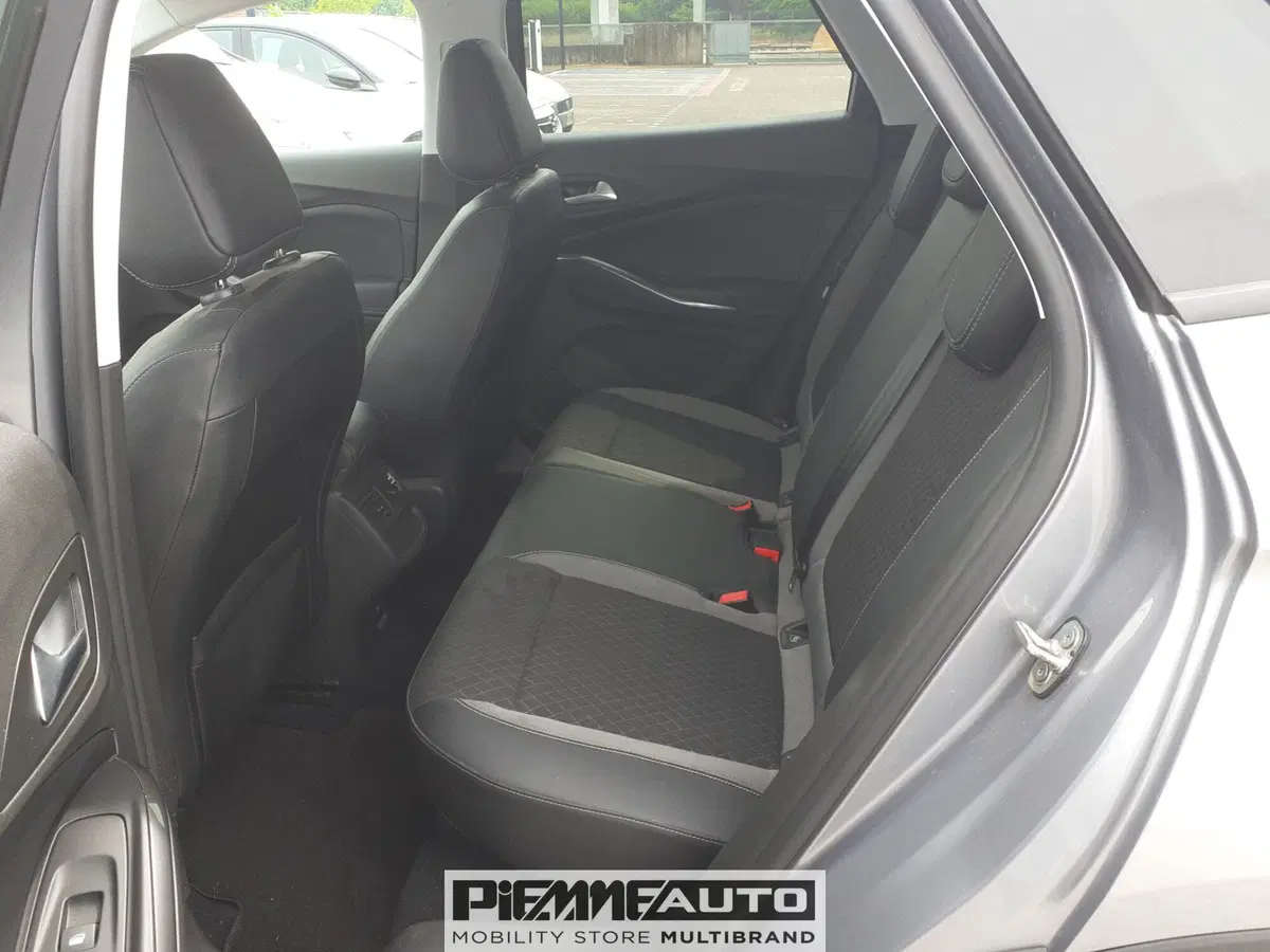 Opel Grandland X usata a Parma (10)