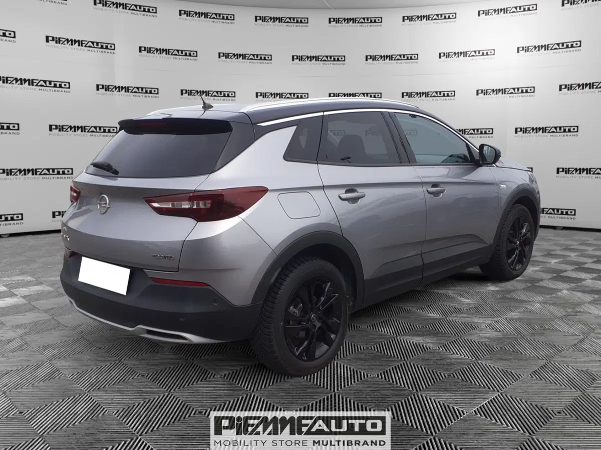 Opel Grandland X usata a Parma (6)