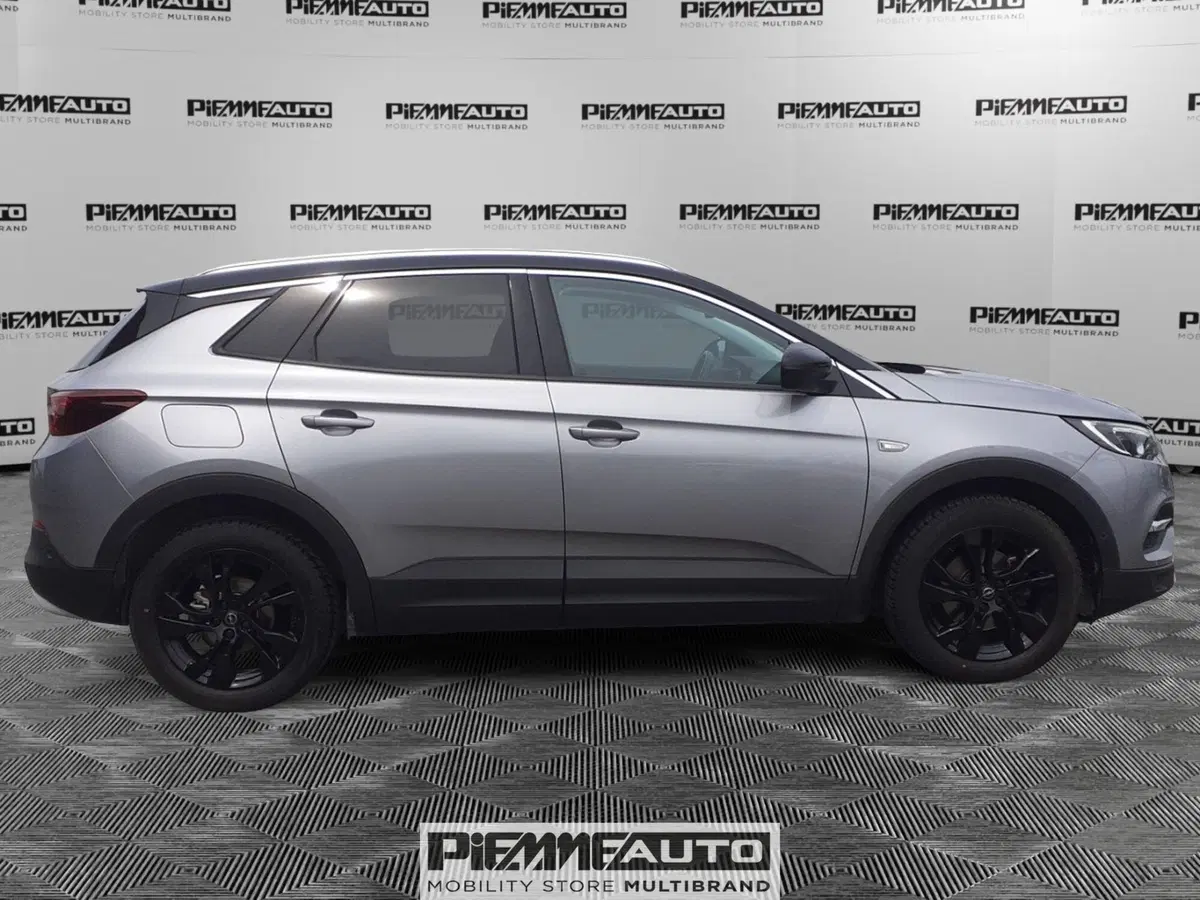 Opel Grandland X usata a Parma (7)
