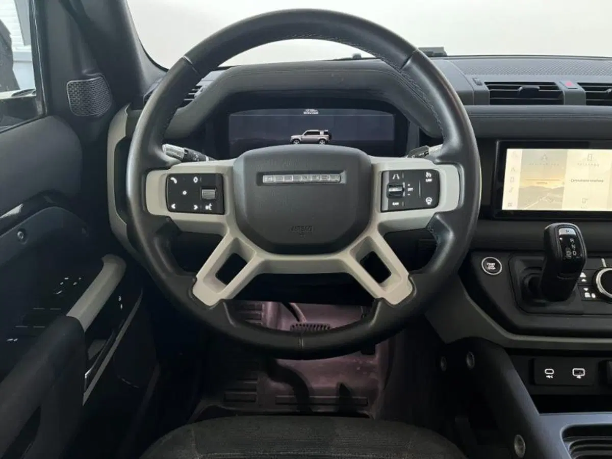Land Rover Defender usata a Venezia (4)