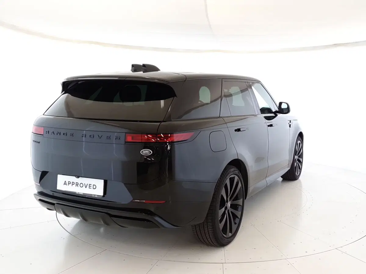 Land Rover Range Rover Sport usata a Monza e Brianza (2)