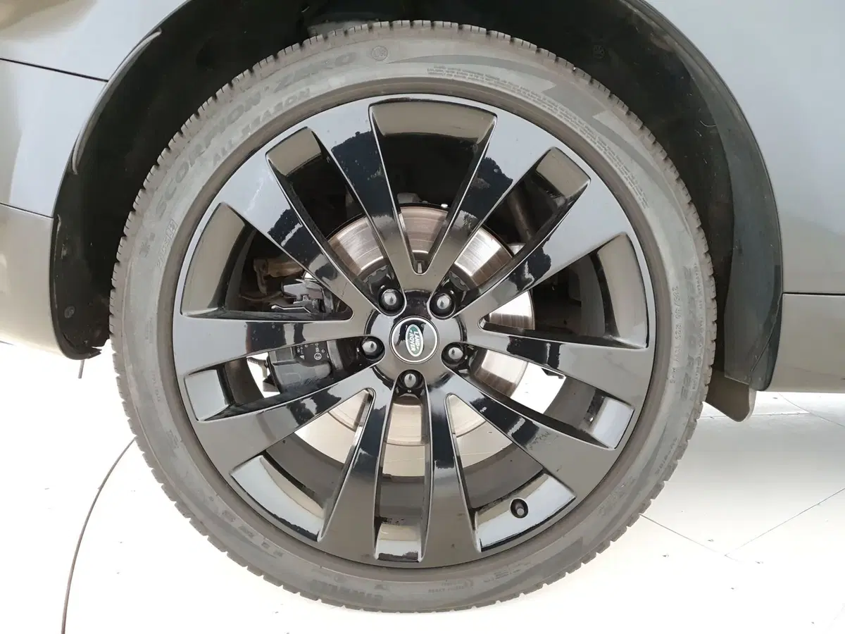 Land Rover Range Rover Sport usata a Monza e Brianza (9)