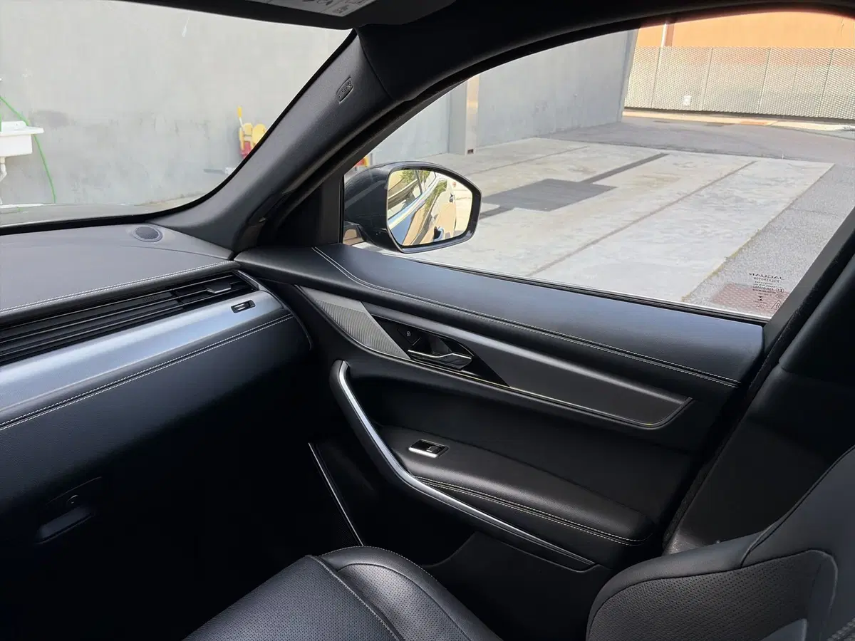 Jaguar F-Pace usata a Modena (10)