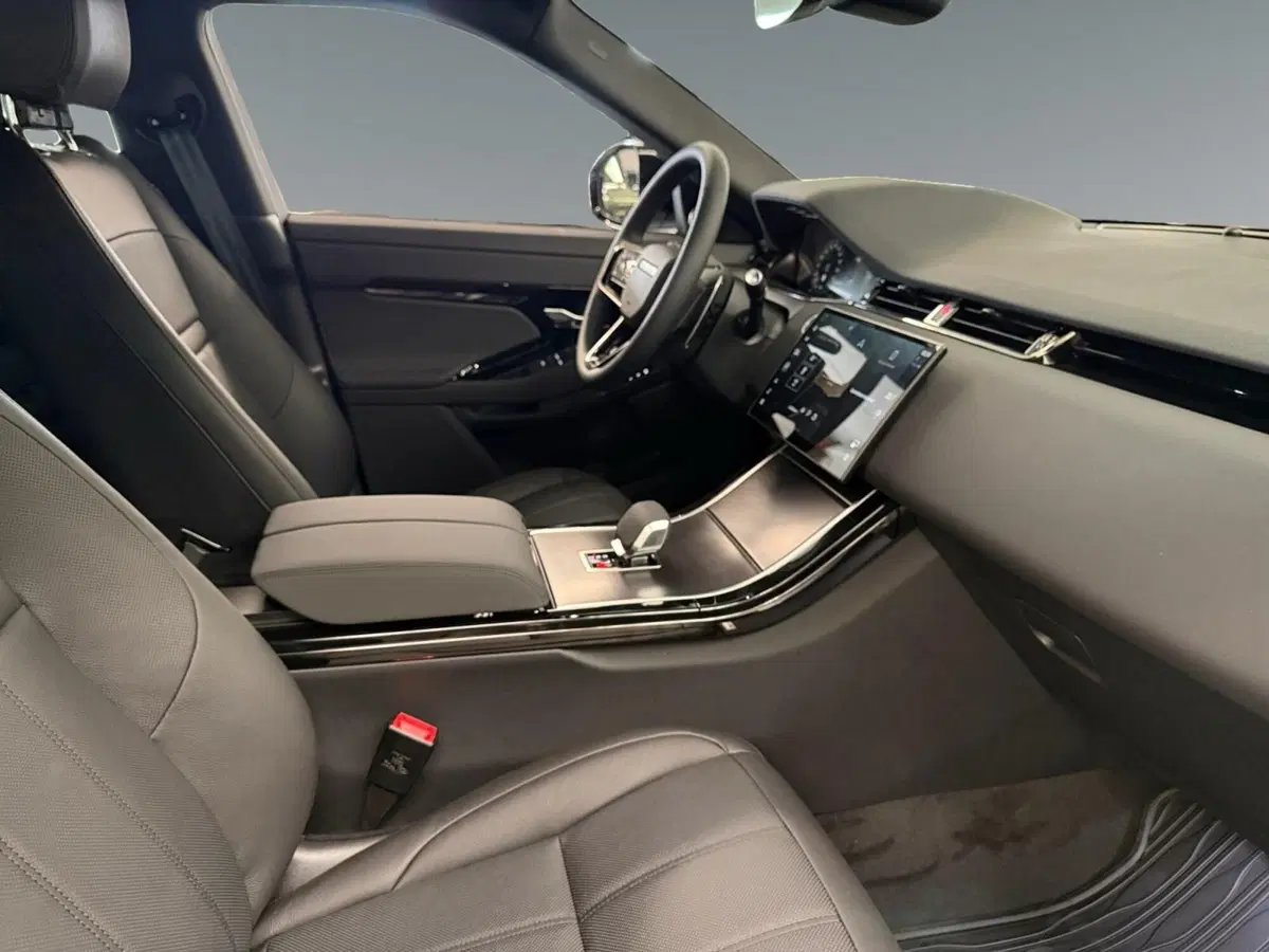 Land Rover Range Rover Evoque nuova a Trento (3)