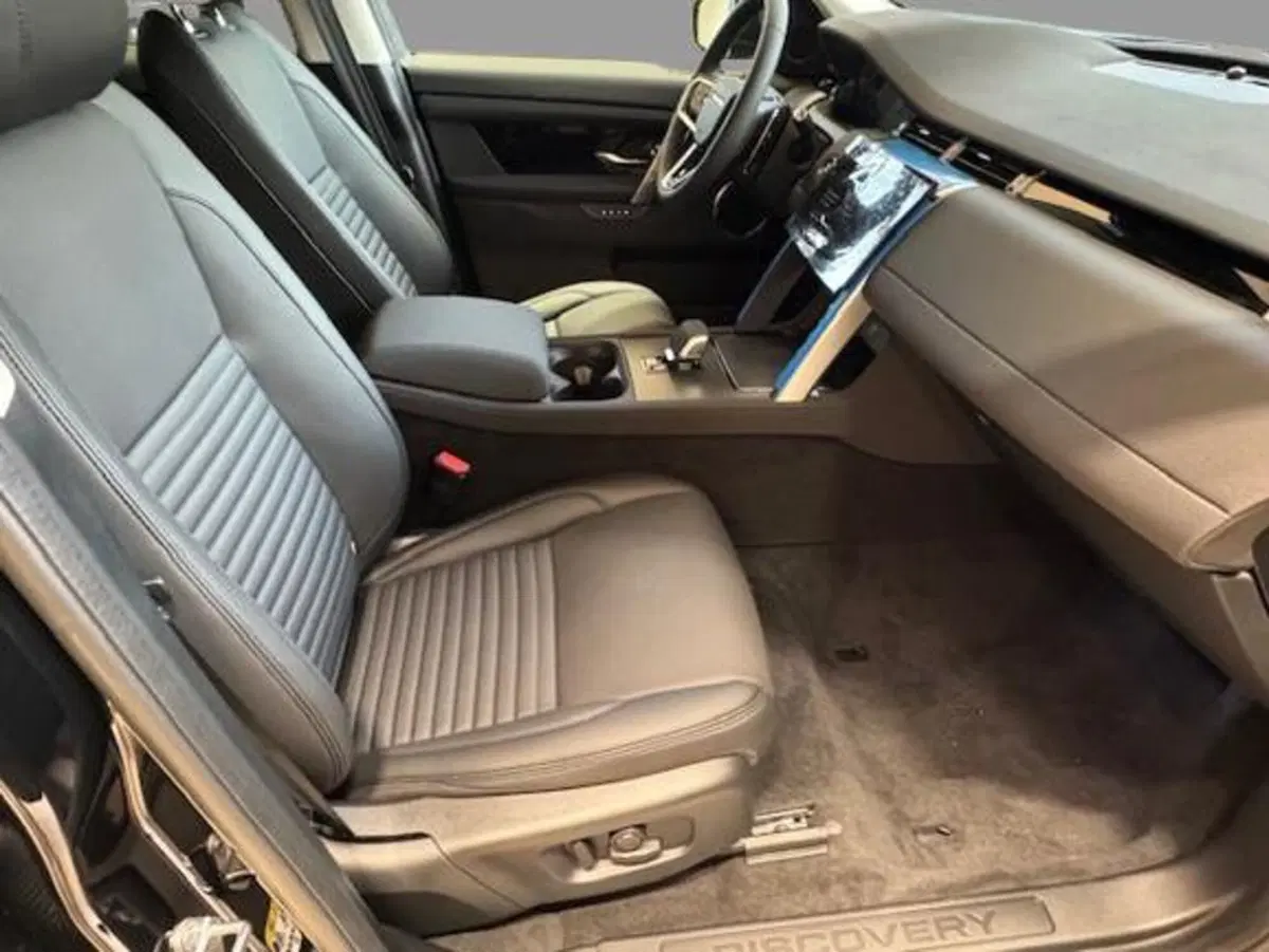 Land Rover Discovery Sport usata a Monza e Brianza (3)