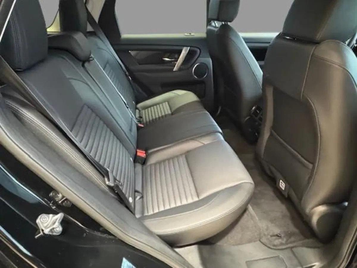 Land Rover Discovery Sport usata a Monza e Brianza (5)