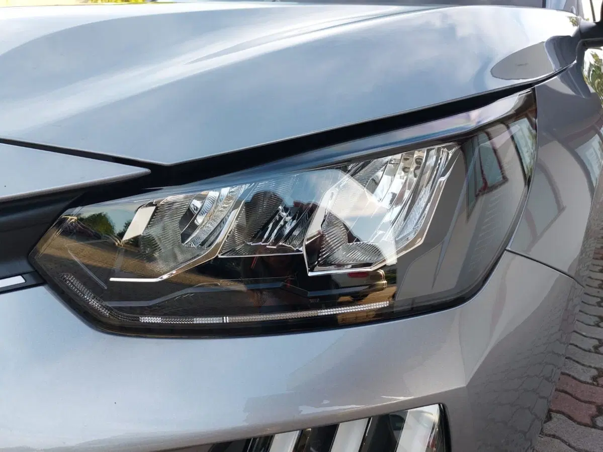Peugeot 208 usata a Pavia (12)