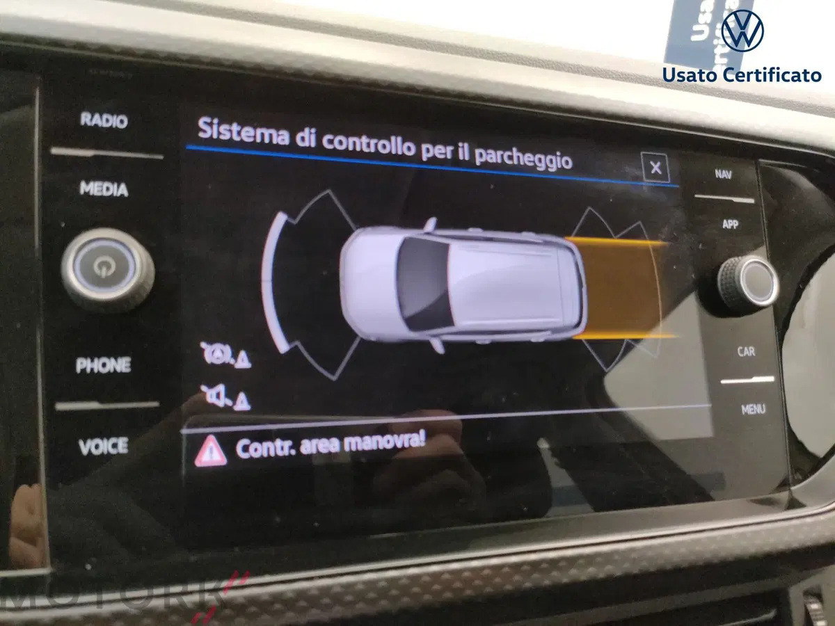 Volkswagen T-Cross usata a Varese (16)