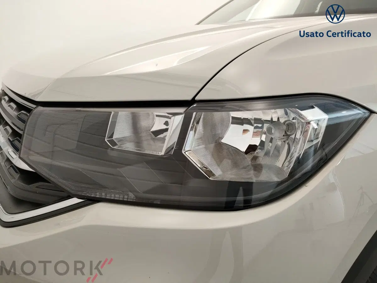 Volkswagen T-Cross usata a Varese (7)