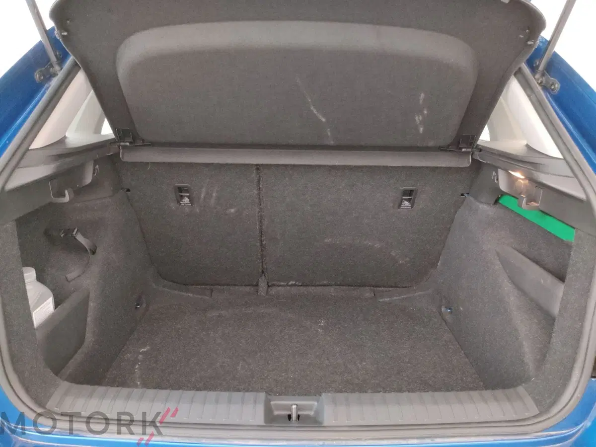 Skoda Kamiq usata a Varese (9)