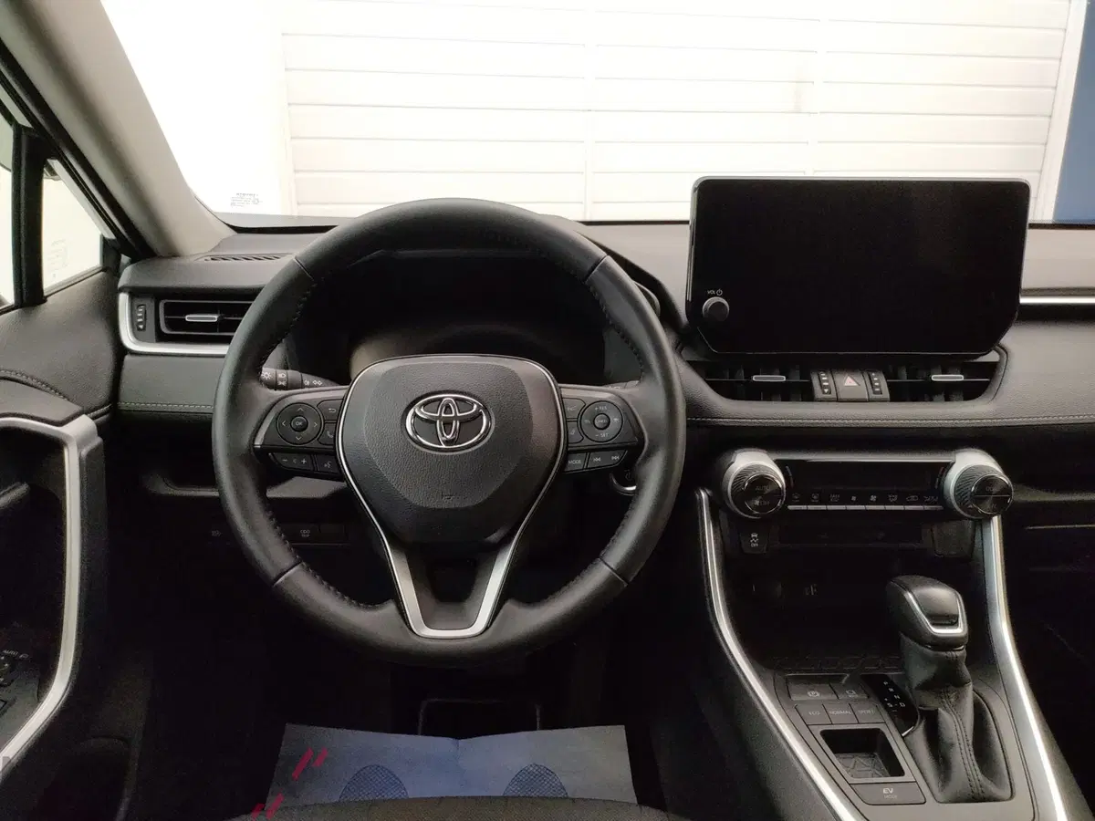 Toyota Rav4 usata a Varese (12)