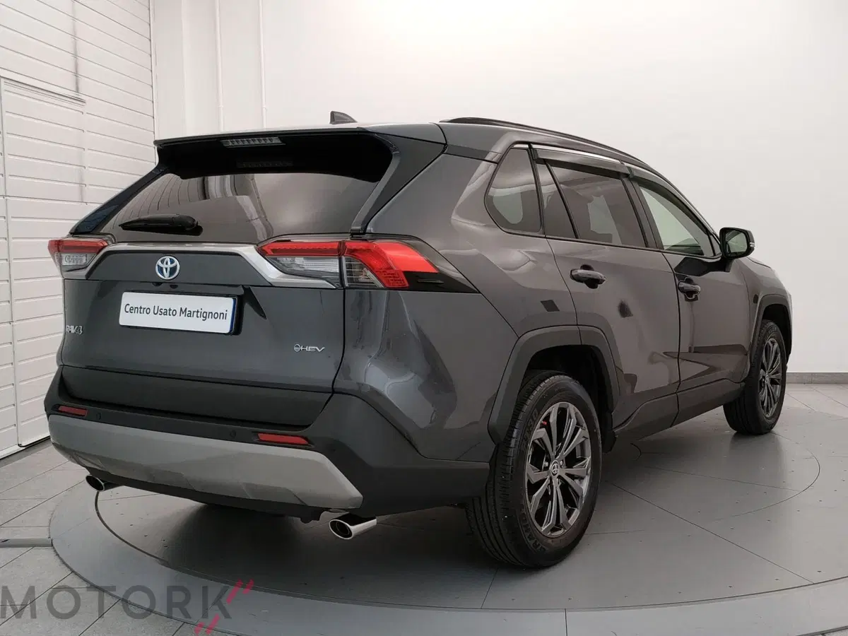 Toyota Rav4 usata a Varese (5)
