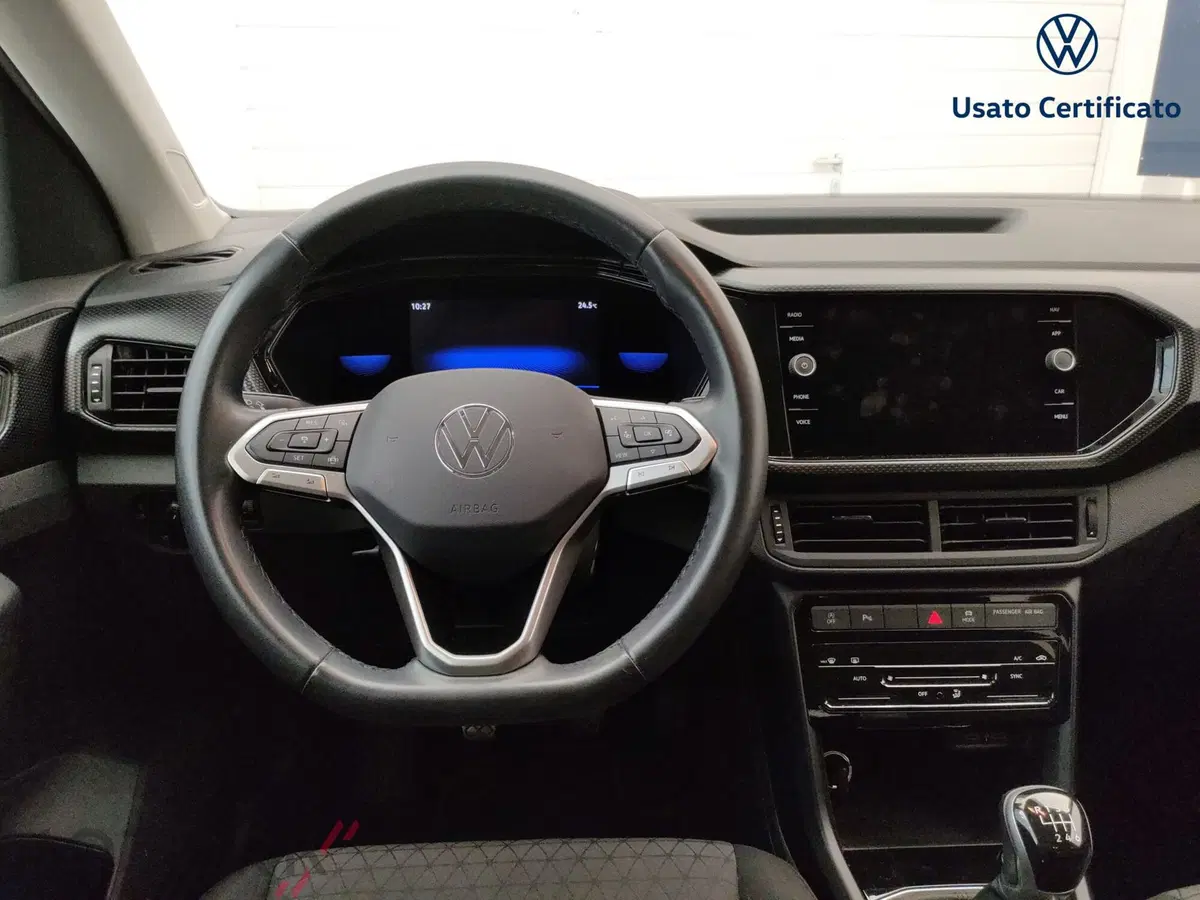 Volkswagen T-Cross usata a Varese (12)