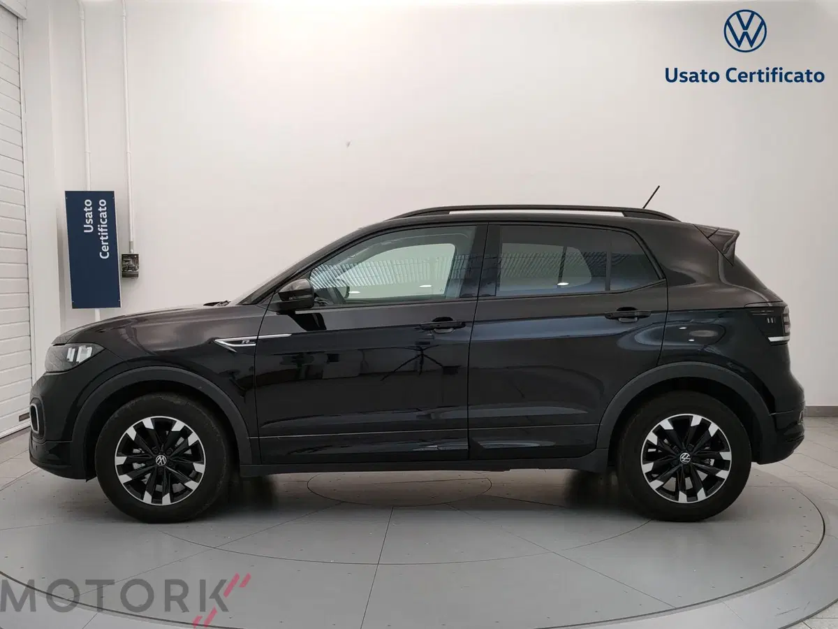 Volkswagen T-Cross usata a Varese (3)