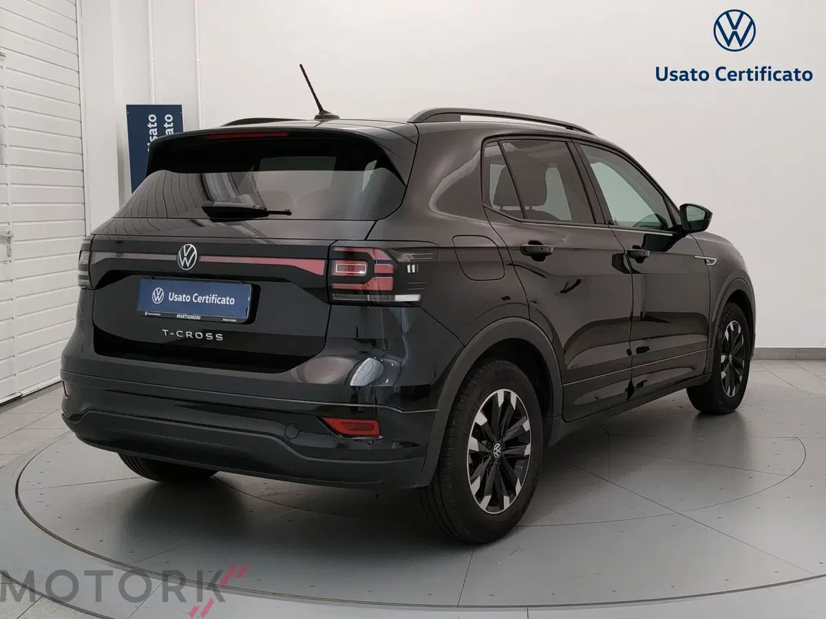Volkswagen T-Cross usata a Varese (5)