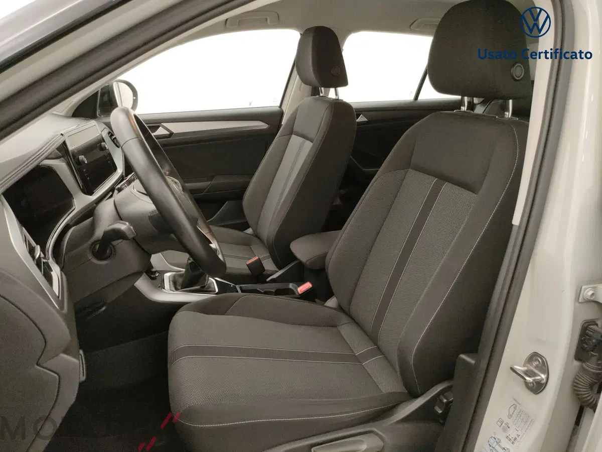 Volkswagen T-Roc usata a Varese (11)