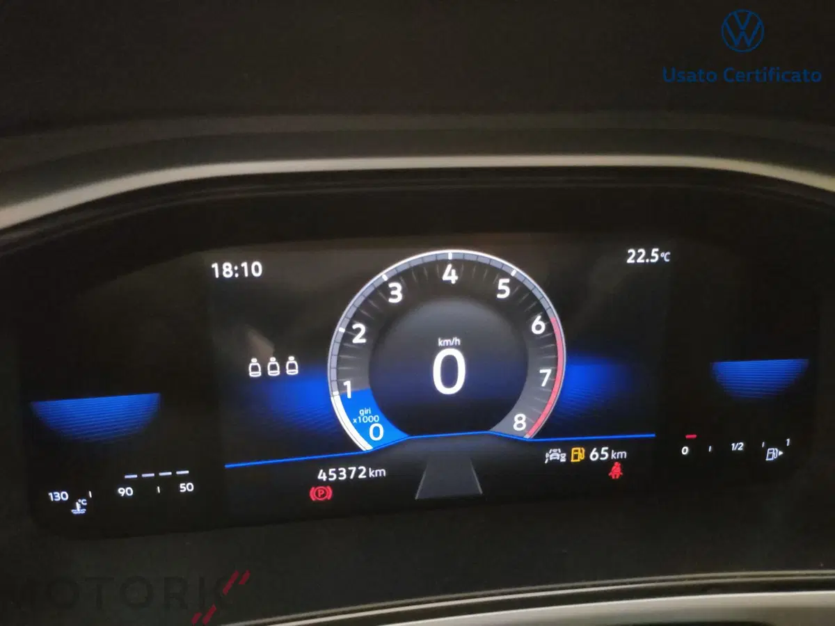 Volkswagen T-Roc usata a Varese (16)