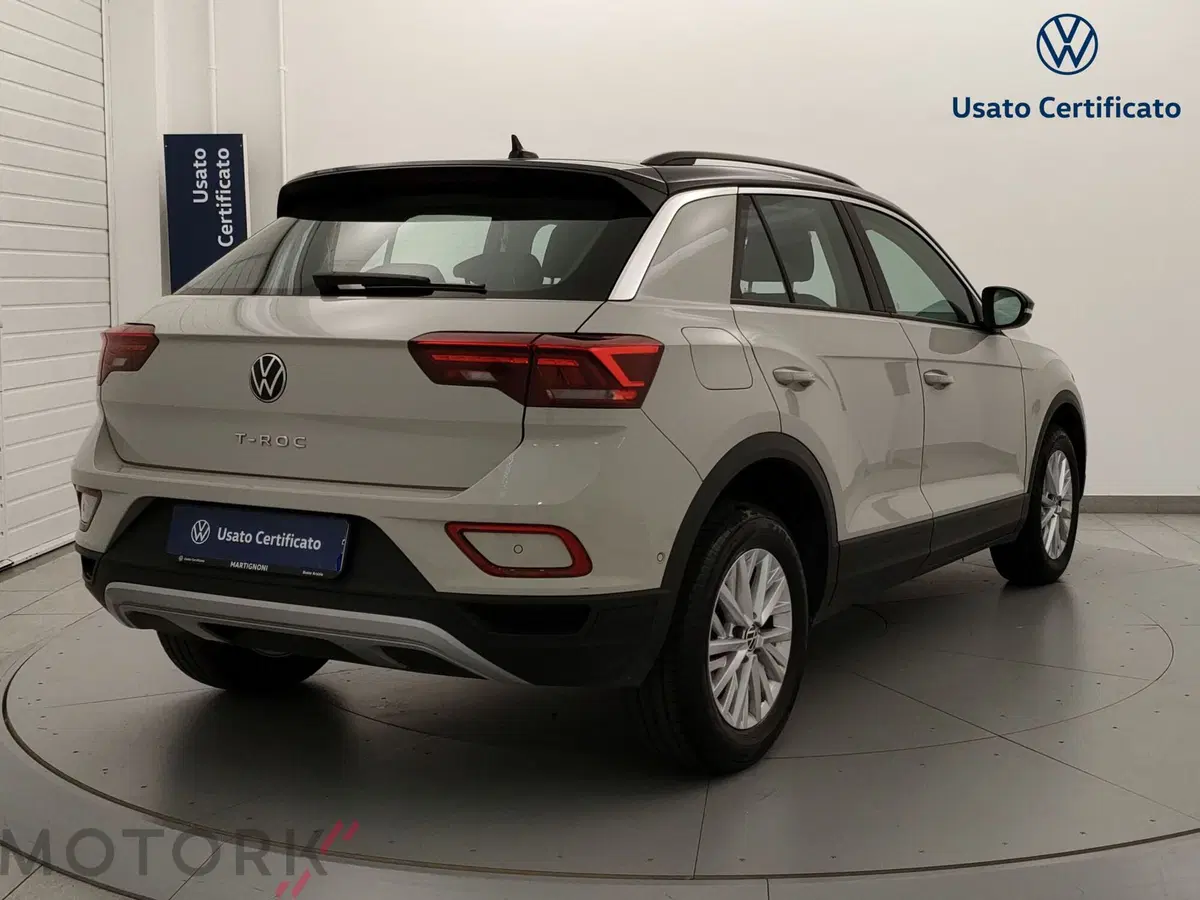 Volkswagen T-Roc usata a Varese (5)