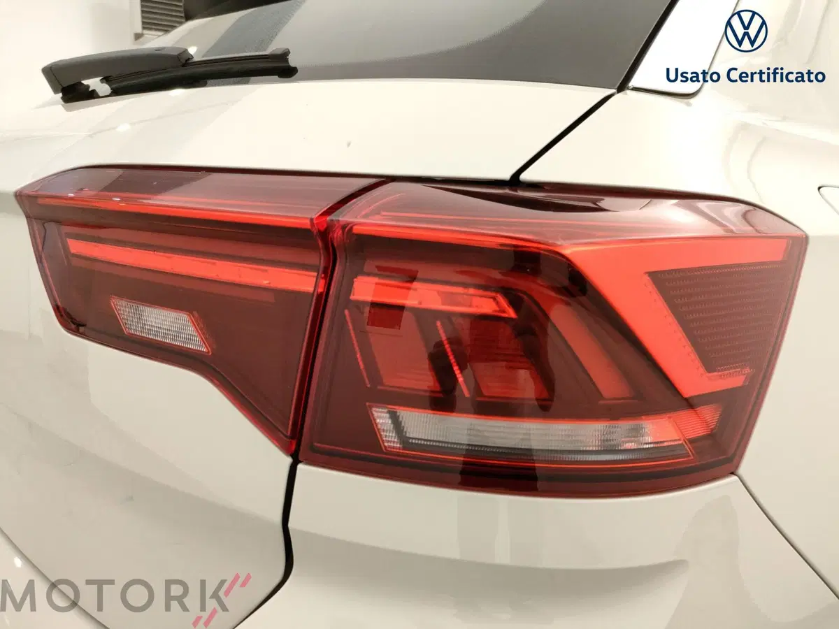 Volkswagen T-Roc usata a Varese (8)