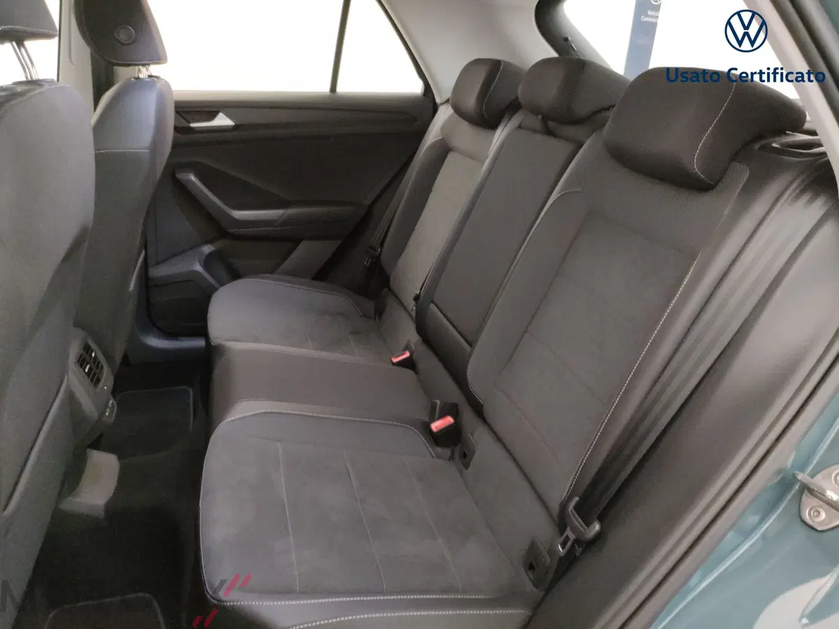 Volkswagen T-Roc usata a Varese (10)