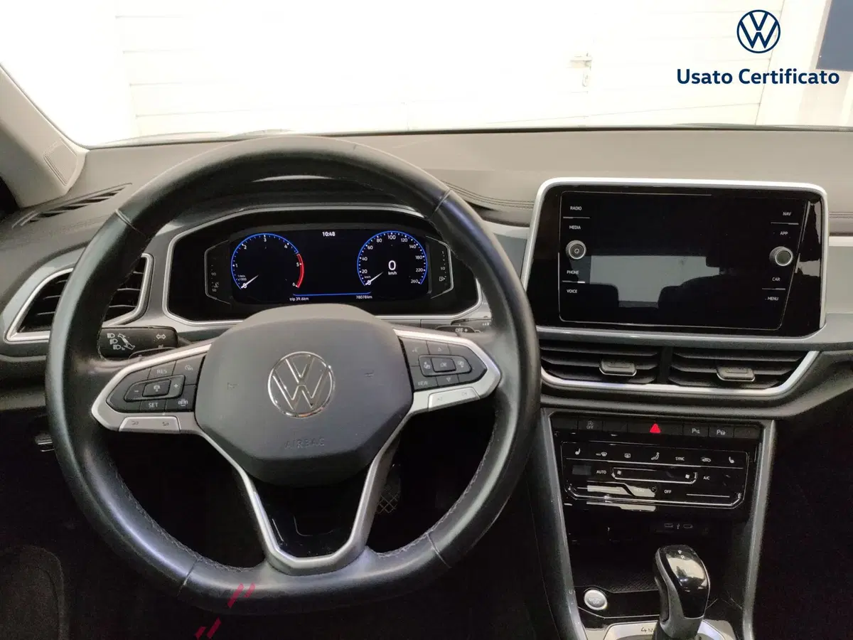 Volkswagen T-Roc usata a Varese (14)
