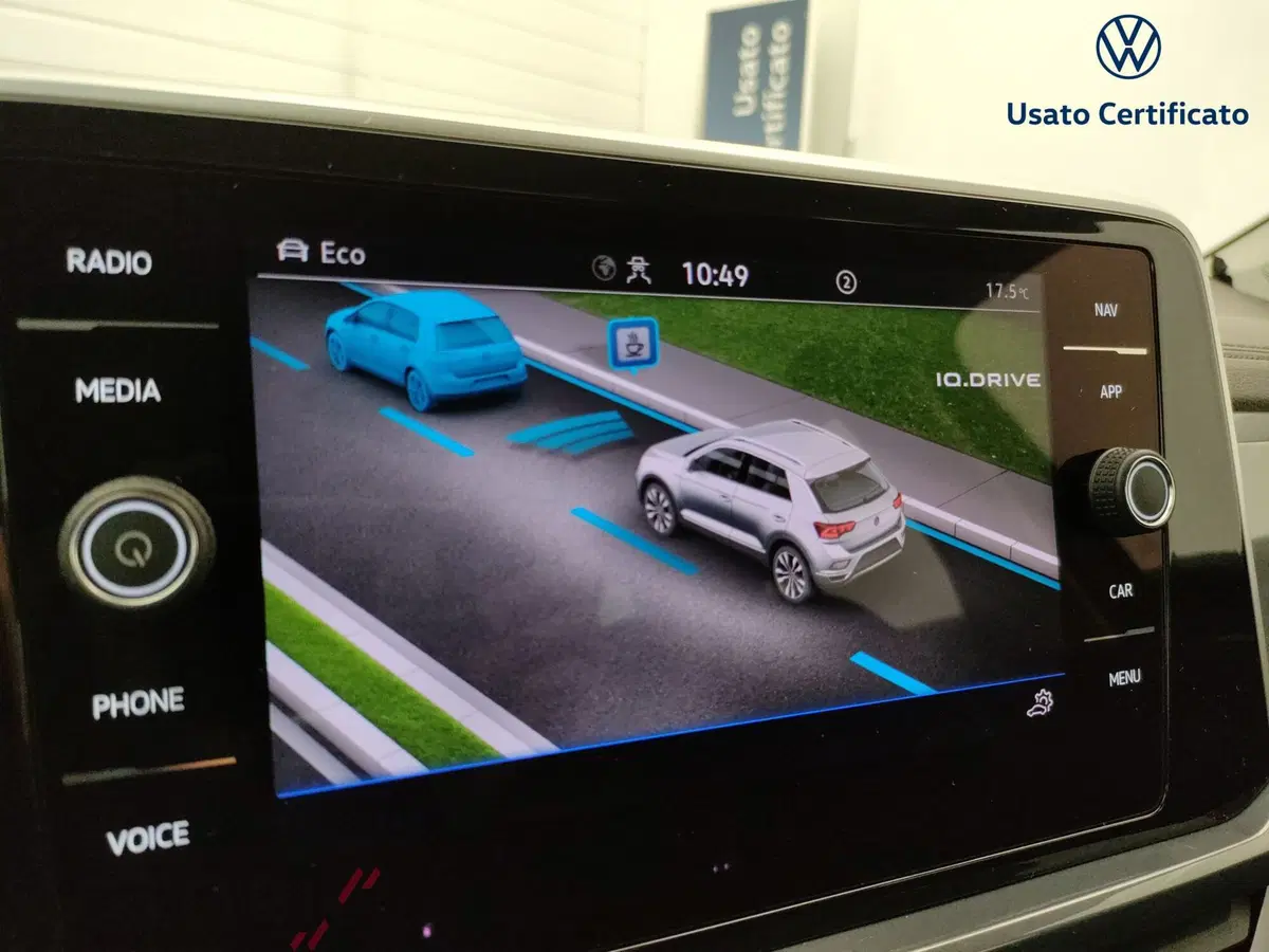 Volkswagen T-Roc usata a Varese (17)