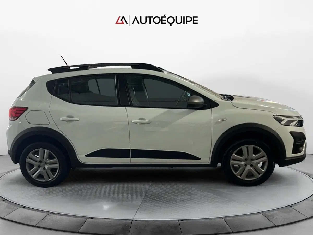 Dacia Sandero usata a Roma (6)