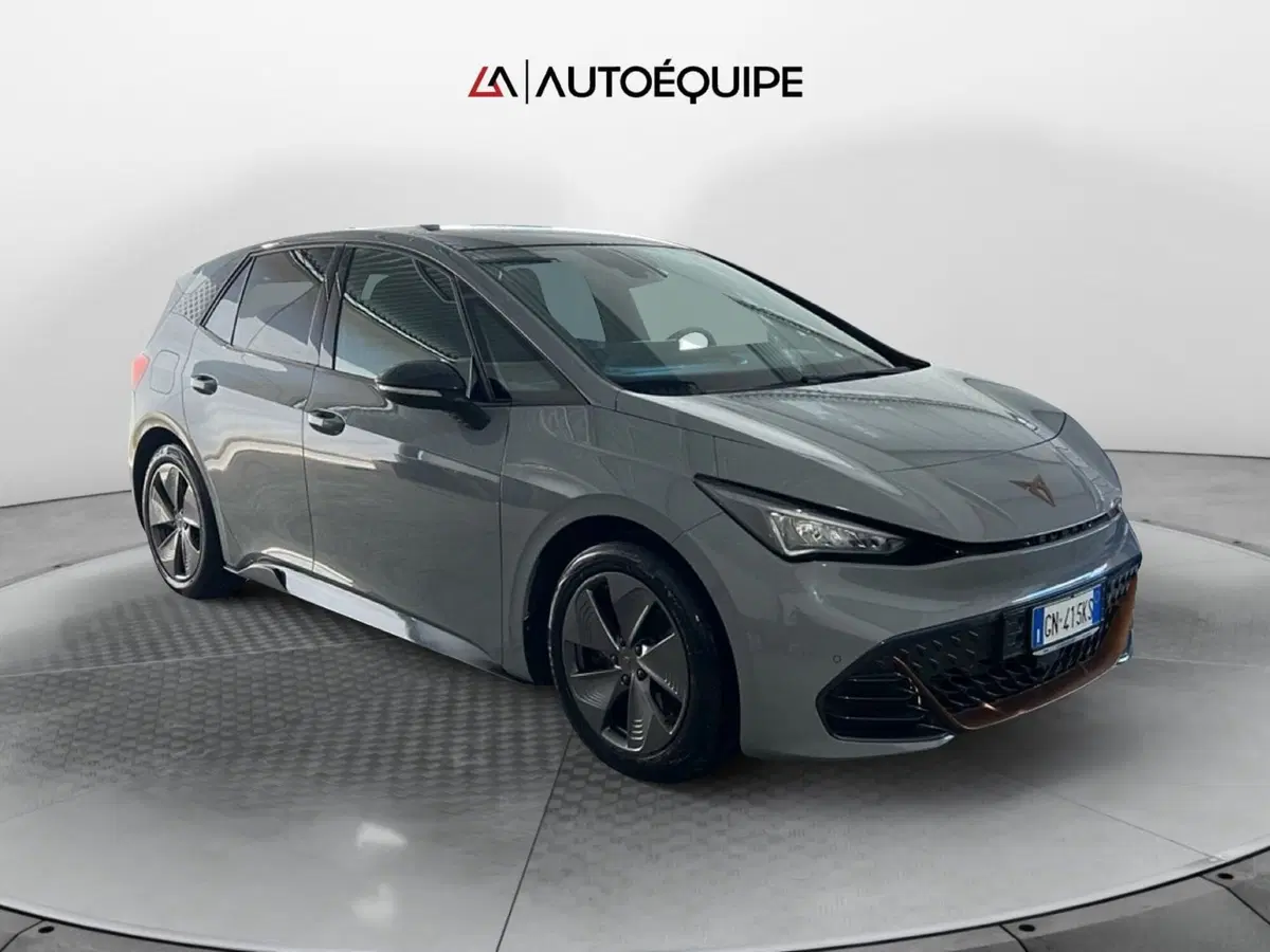 Cupra Born usata a Roma (7)