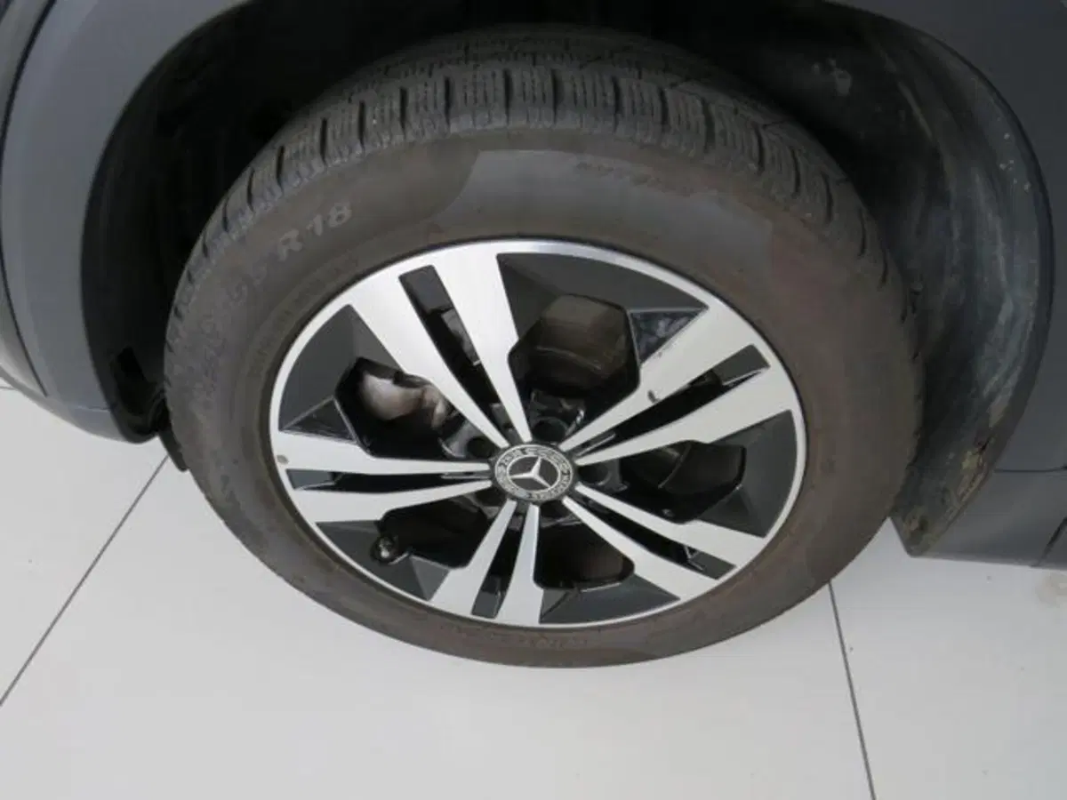 Mercedes-Benz GLB usata a Lodi (15)