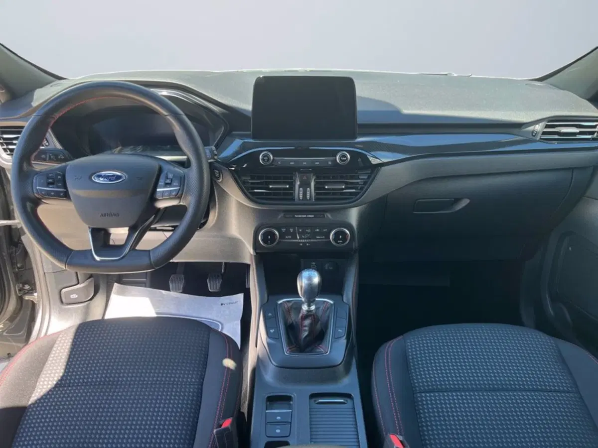 Ford Kuga usata a Milano (12)
